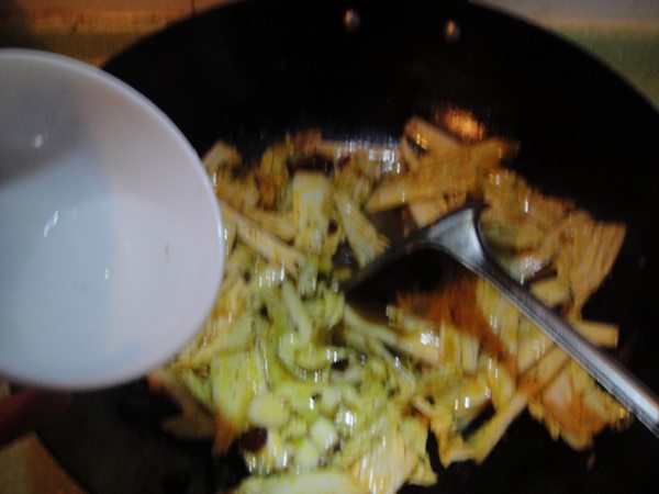 香辣白菜肉片步骤17