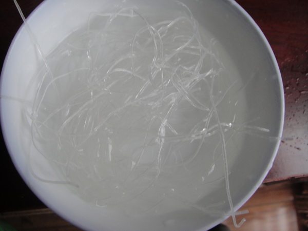 粉丝腊肠白菜煲步骤3