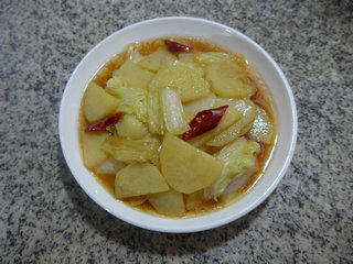 土豆炒白菜步骤11