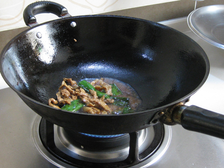 肉丝白菜步骤8