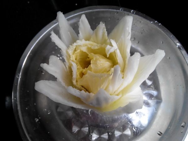 莲花白菜步骤3