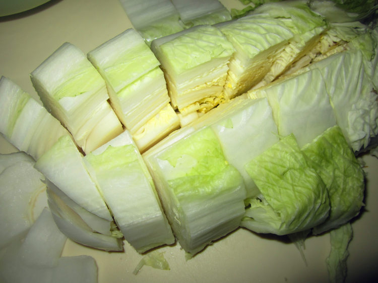 干锅白菜木耳步骤1