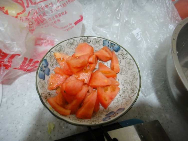 西红柿白菜炒豆腐步骤2