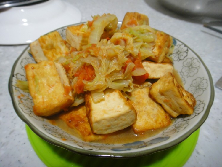 西红柿白菜炒豆腐步骤9