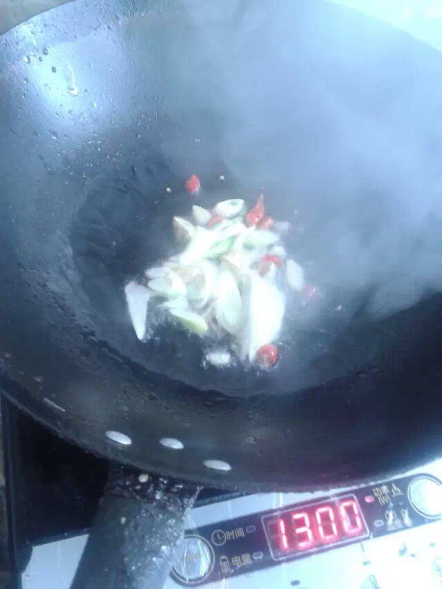 醋炝白菜帮步骤4