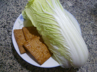 开洋香干炒白菜步骤1