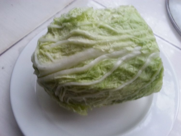 白菜煮面步骤1
