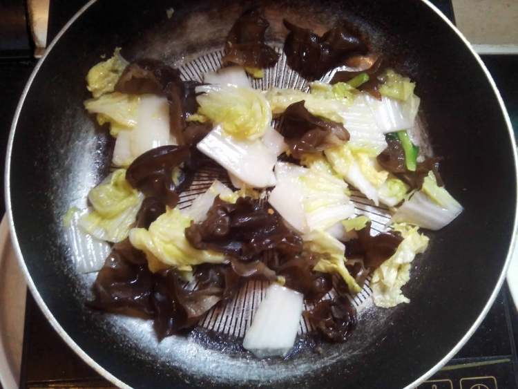 豆腐黑白菜步骤8