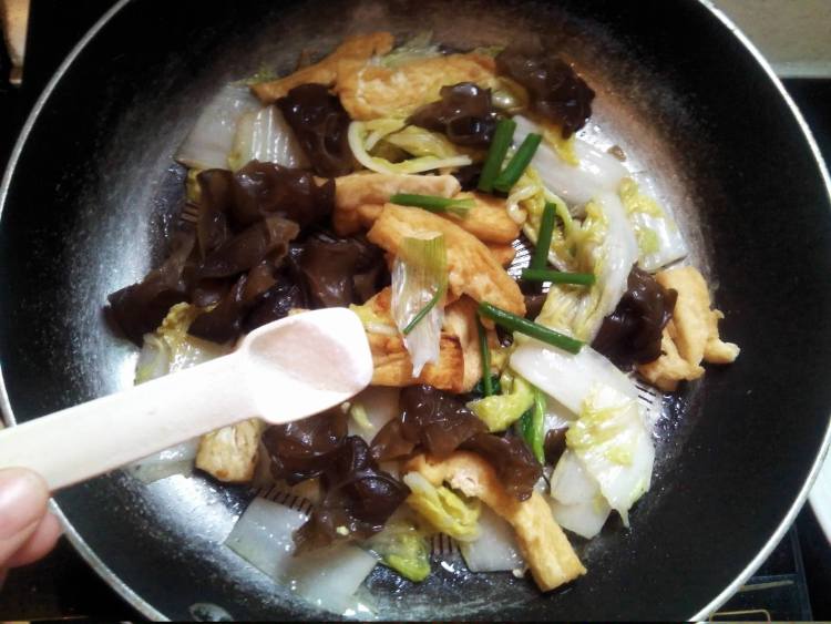 豆腐黑白菜步骤9