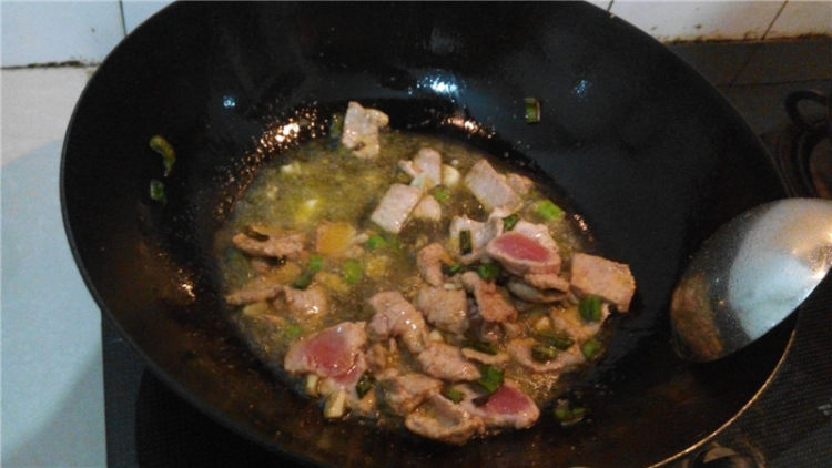 白菜土豆煮面片步骤9