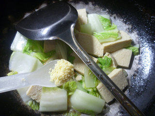 冻豆腐白菜步骤11