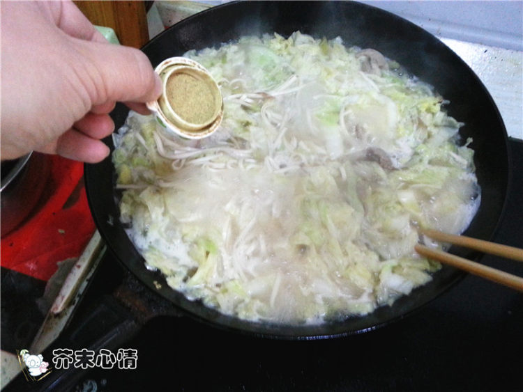 白菜五花肉面步骤9