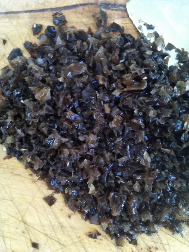 烫面猪肉白菜馅饼步骤6