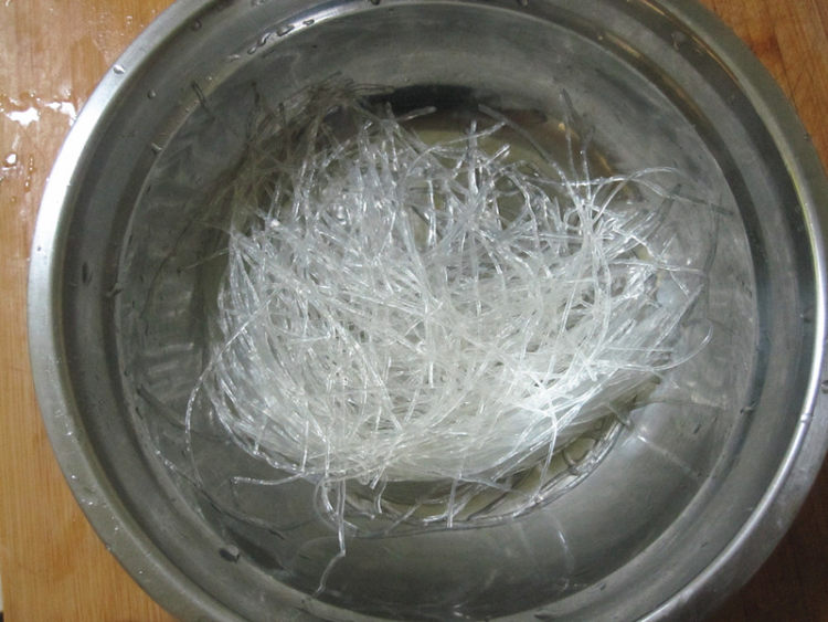 白菜豆腐鱼丸汤步骤2