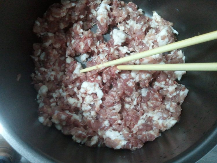 香菇白菜鲜肉馄饨步骤7