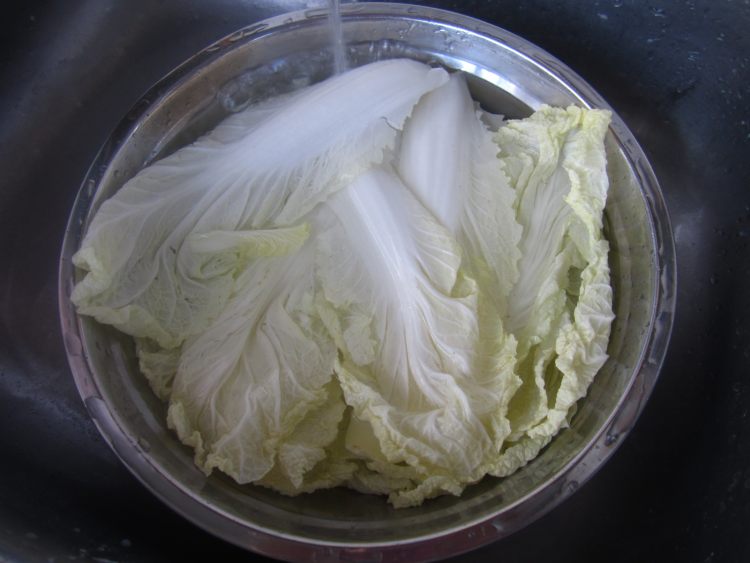 泡椒白菜步骤1
