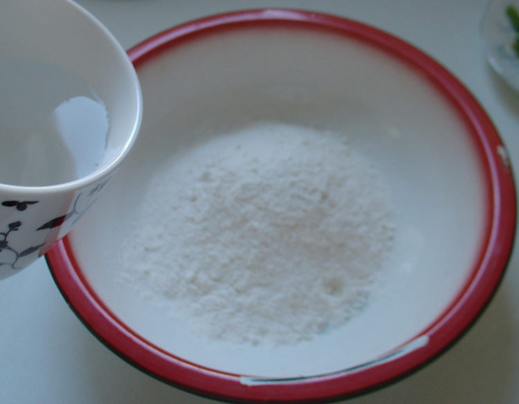 白菜木耳珍珠汤步骤7