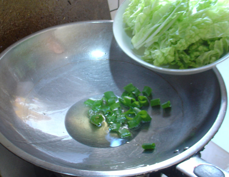 白菜木耳珍珠汤步骤10