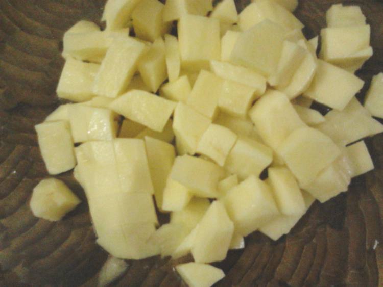 土豆白菜焖甲鱼步骤2