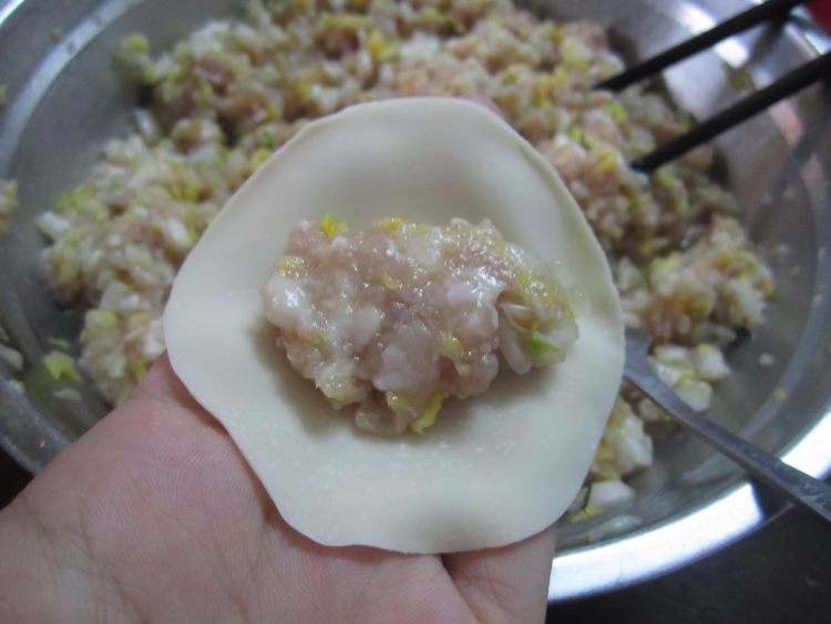 鲜肉白菜蒸饺步骤11