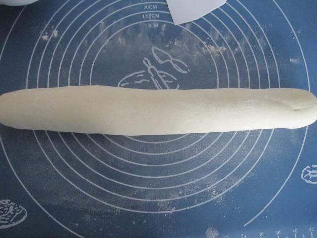 白菜鲜鱿肉包子步骤10