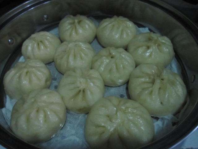 白菜鲜鱿肉包子步骤17