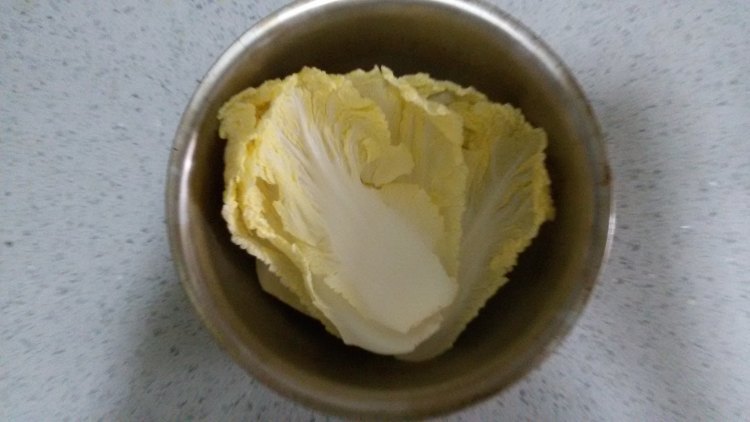 青椒炒白菜步骤2