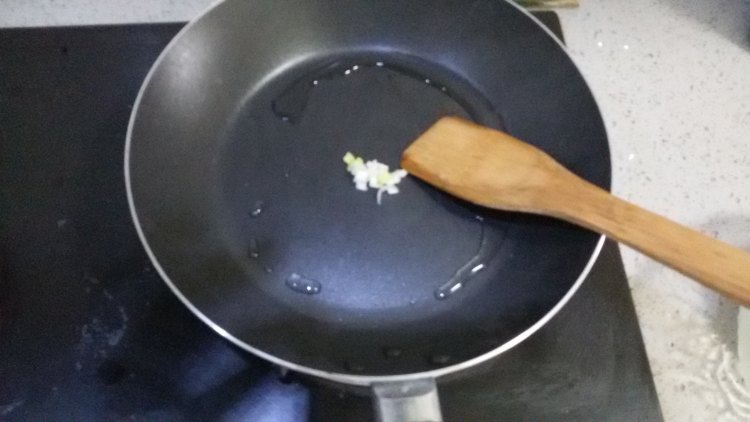 青椒炒白菜步骤9
