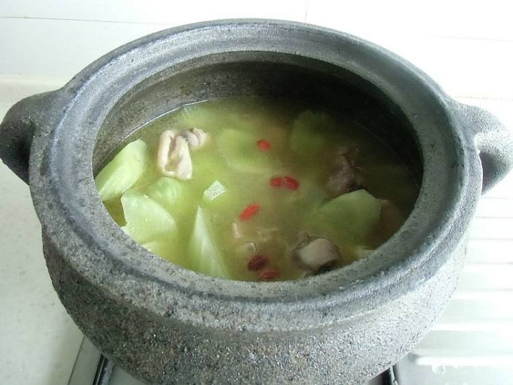 莴笋炖鸡步骤12