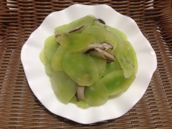 香菇莴笋步骤7