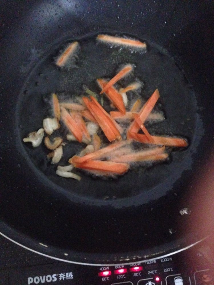 银耳莴笋步骤6