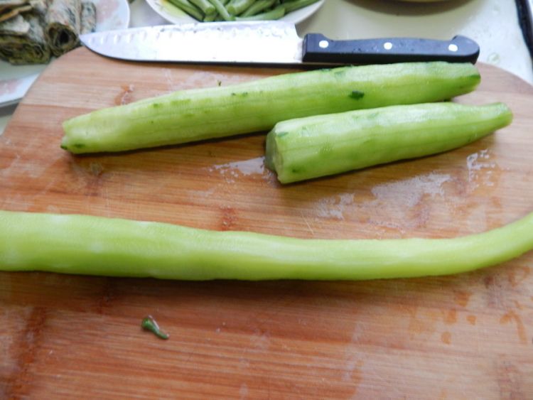 包菜蛋皮卷步骤1