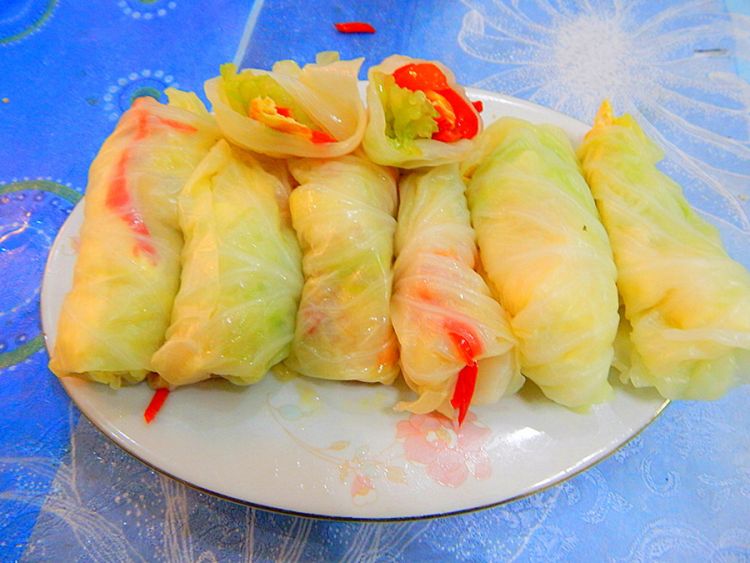 包菜蛋皮卷步骤15