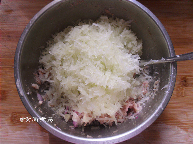 莴笋肉馅饼步骤5