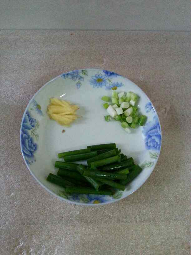 莴笋炒板筋肉步骤4