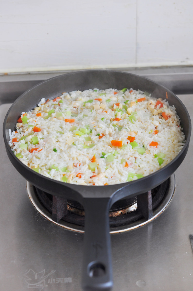 鲜虾什锦烩饭步骤6