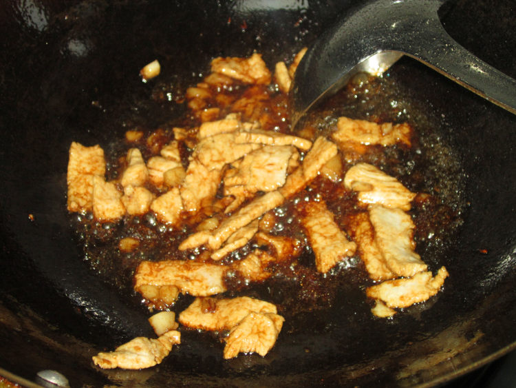 蚝油莴笋肉片步骤7
