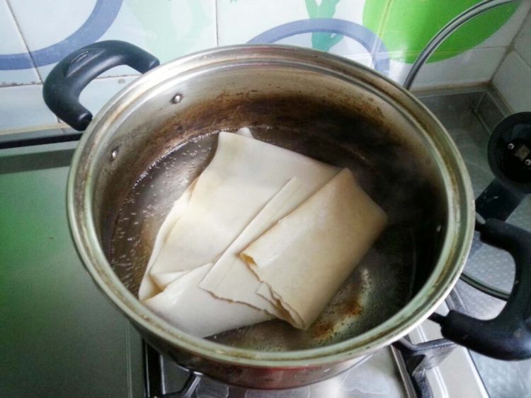 莴笋拌千张步骤3