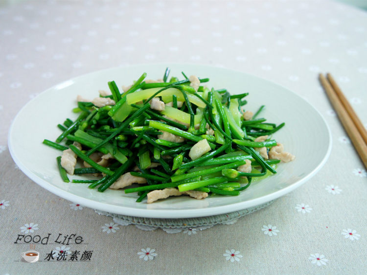 莴笋韭菜炒肉丝步骤8