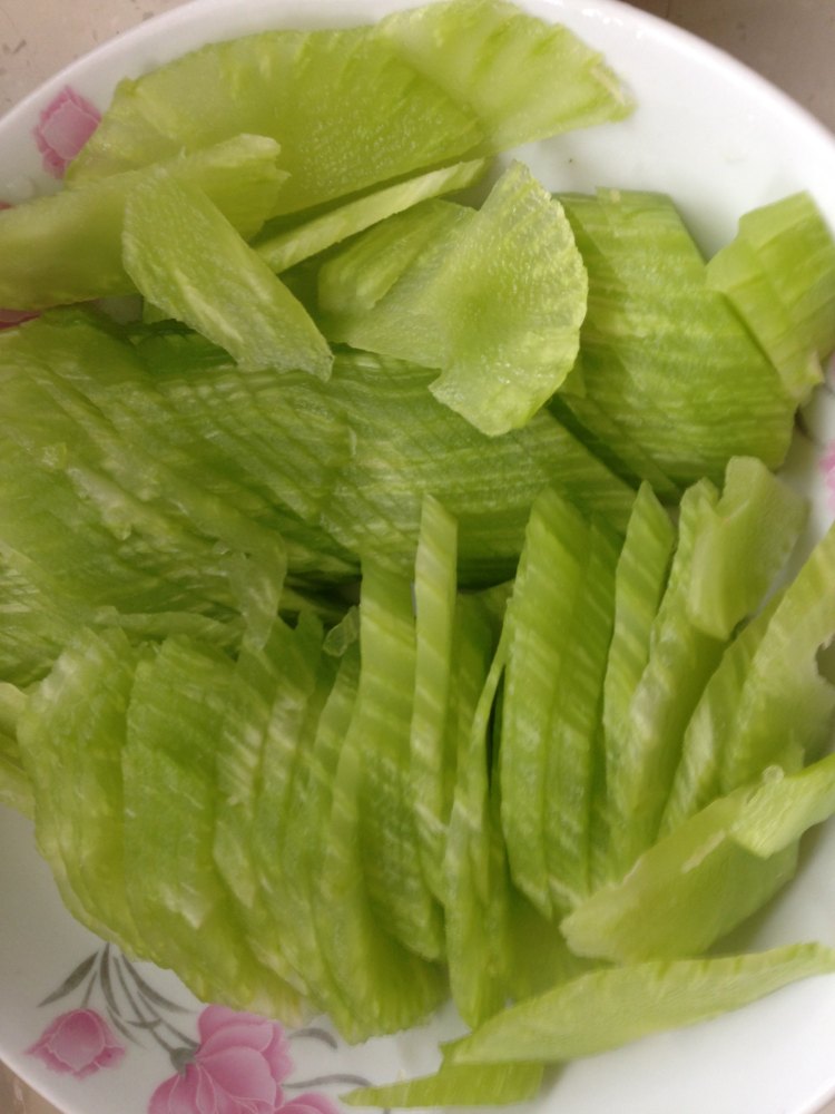 肉丝炒芛片步骤1