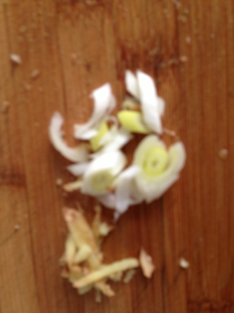 肉丝炒芛片步骤2