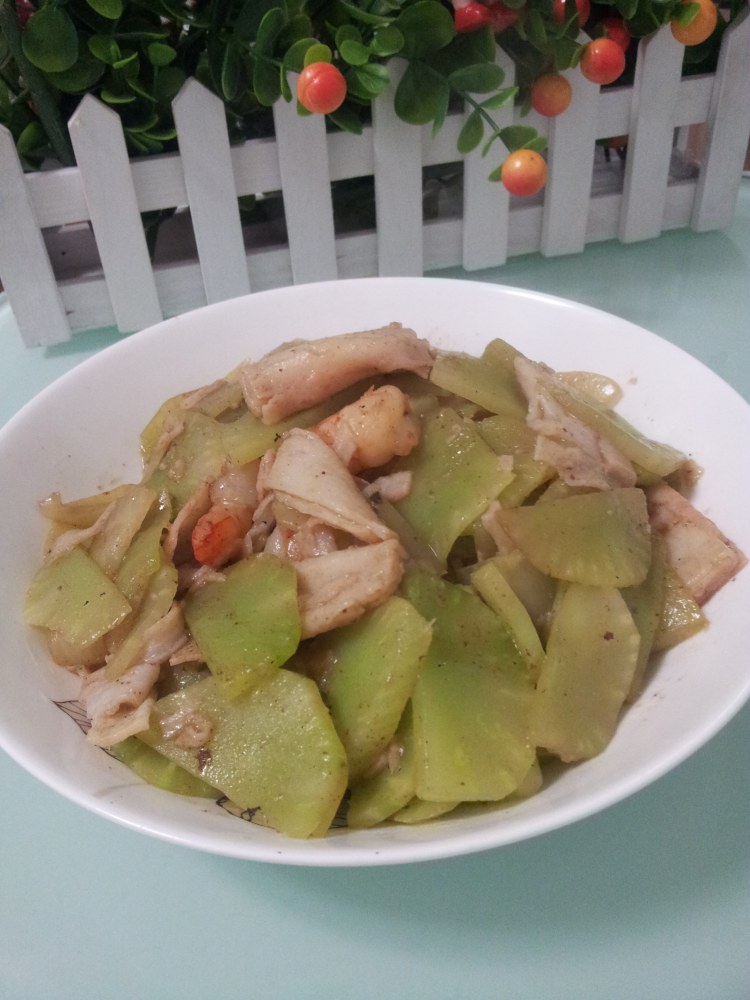 莴笋炒虾仁蟹棒步骤9