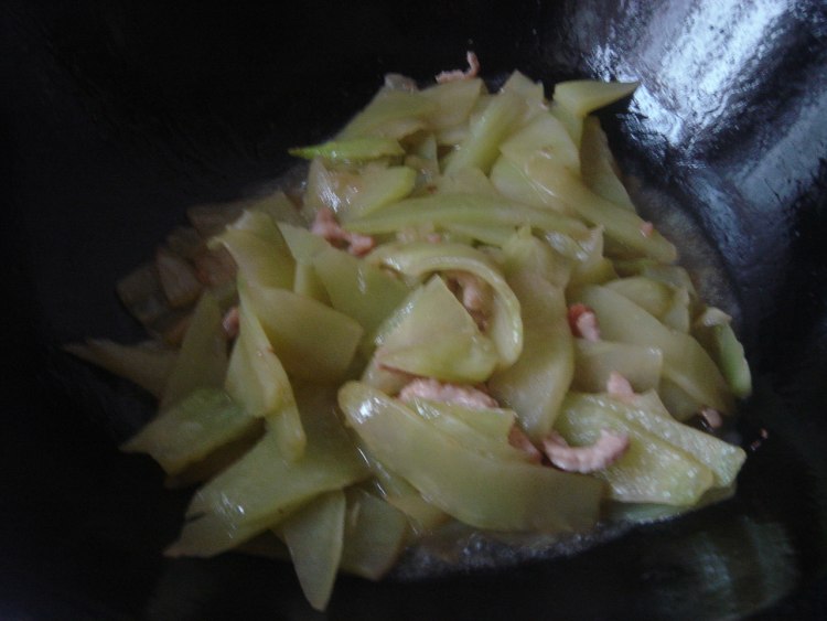 笋片烧肉步骤5