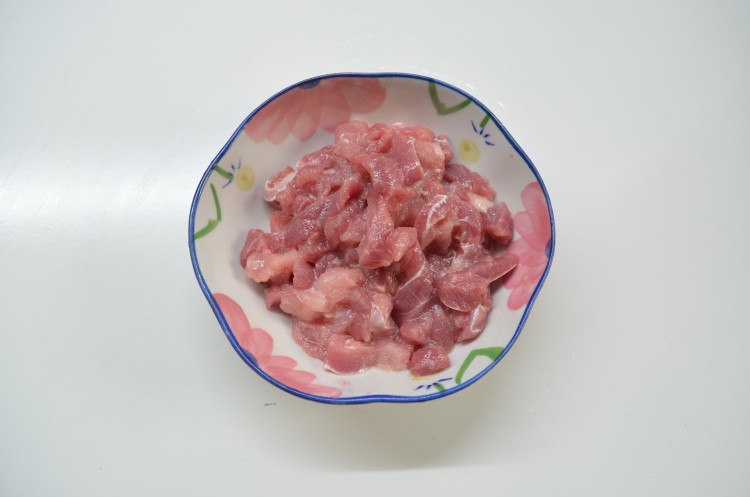 莴笋丝炒瘦肉步骤3