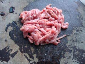 三丝炒肉步骤1