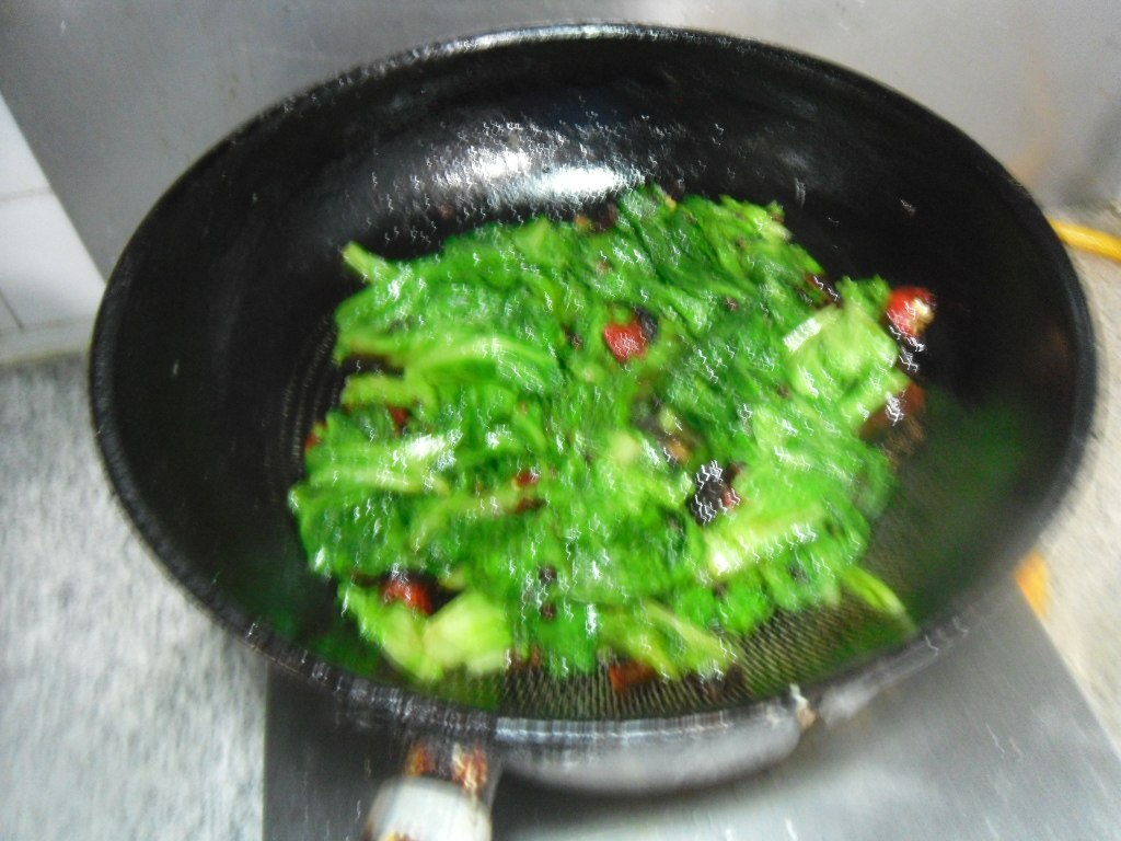 爆炒生菜步骤8
