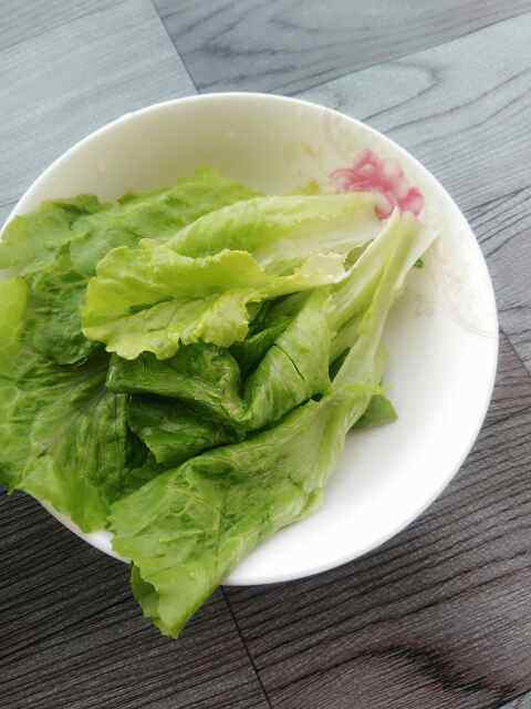 生菜炒米面步骤3