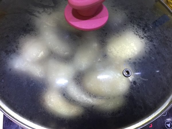 鱼香豆豉茄子步骤2