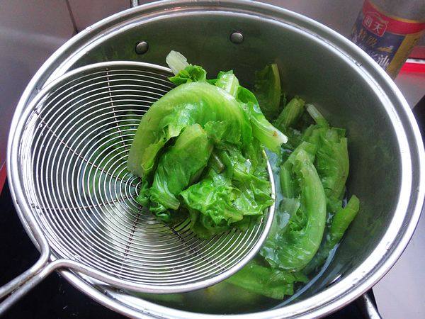 凉拌生菜木耳步骤3