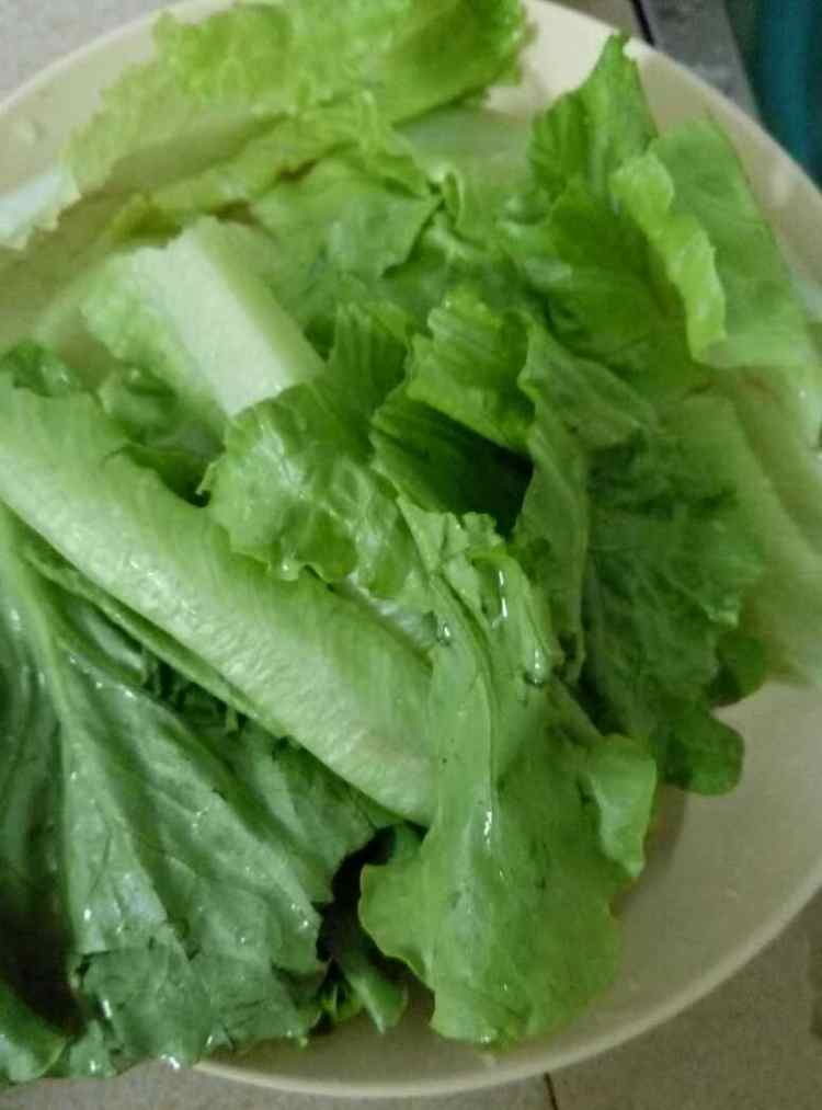 牛肉丸生菜汤步骤2